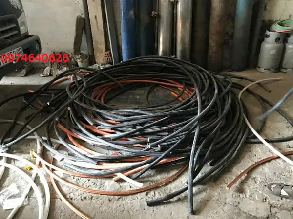 d&acirc;y đồng điện