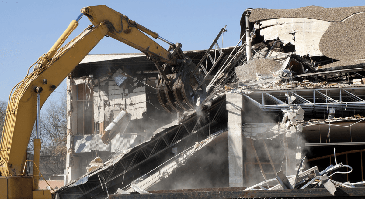 Dịch vụ tháo dỡ công trình an toàn, nhanh chóng